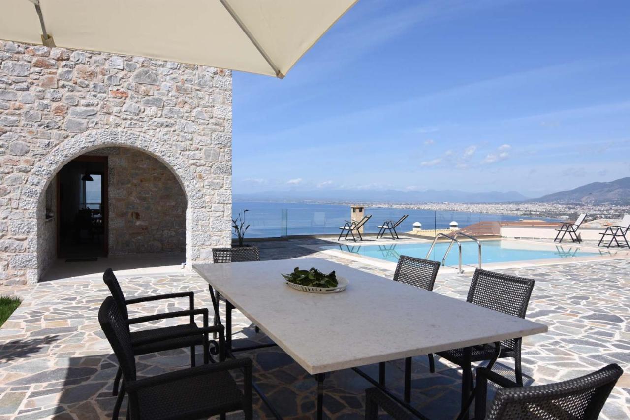 Villa Dafni - Infinite Sea Vistas With Private Pool Kalamáta Kültér fotó