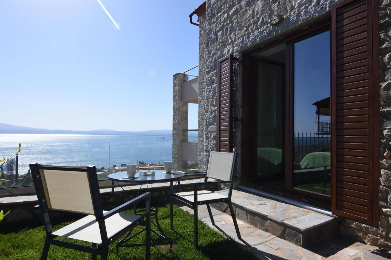 Villa Dafni - Infinite Sea Vistas With Private Pool Kalamáta Kültér fotó