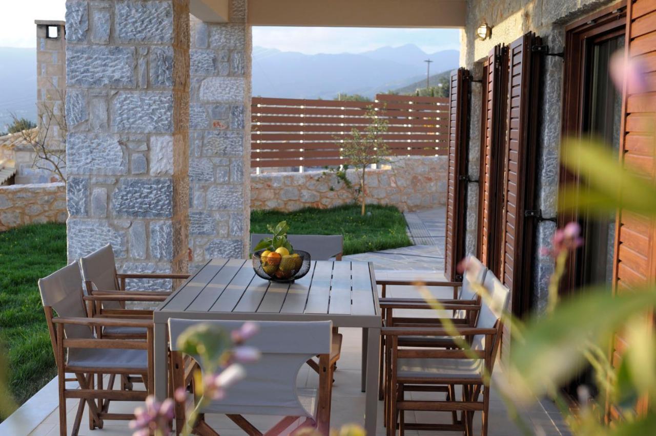 Villa Dafni - Infinite Sea Vistas With Private Pool Kalamáta Kültér fotó